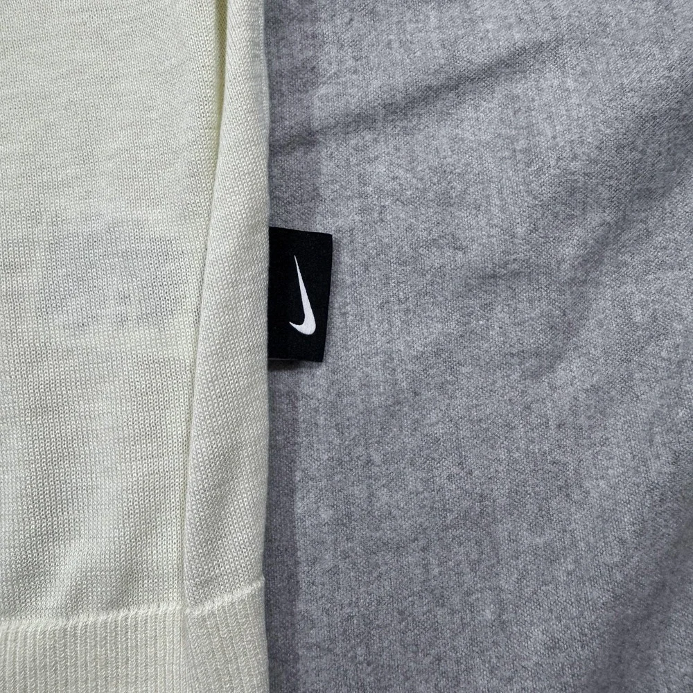 Nike Sweater Vest Mens Medium Cream Black‎ Swoosh SPTCAS FD2873-113 New Tag